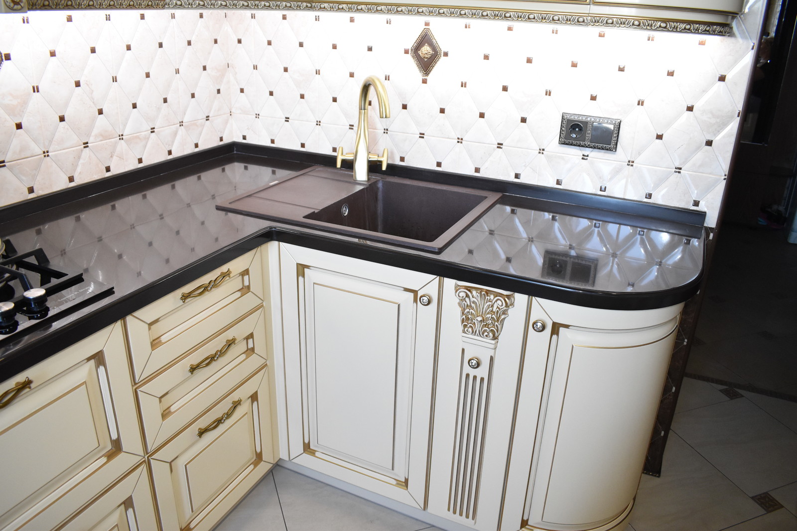 Кухня из массива бука, модель ЭКО