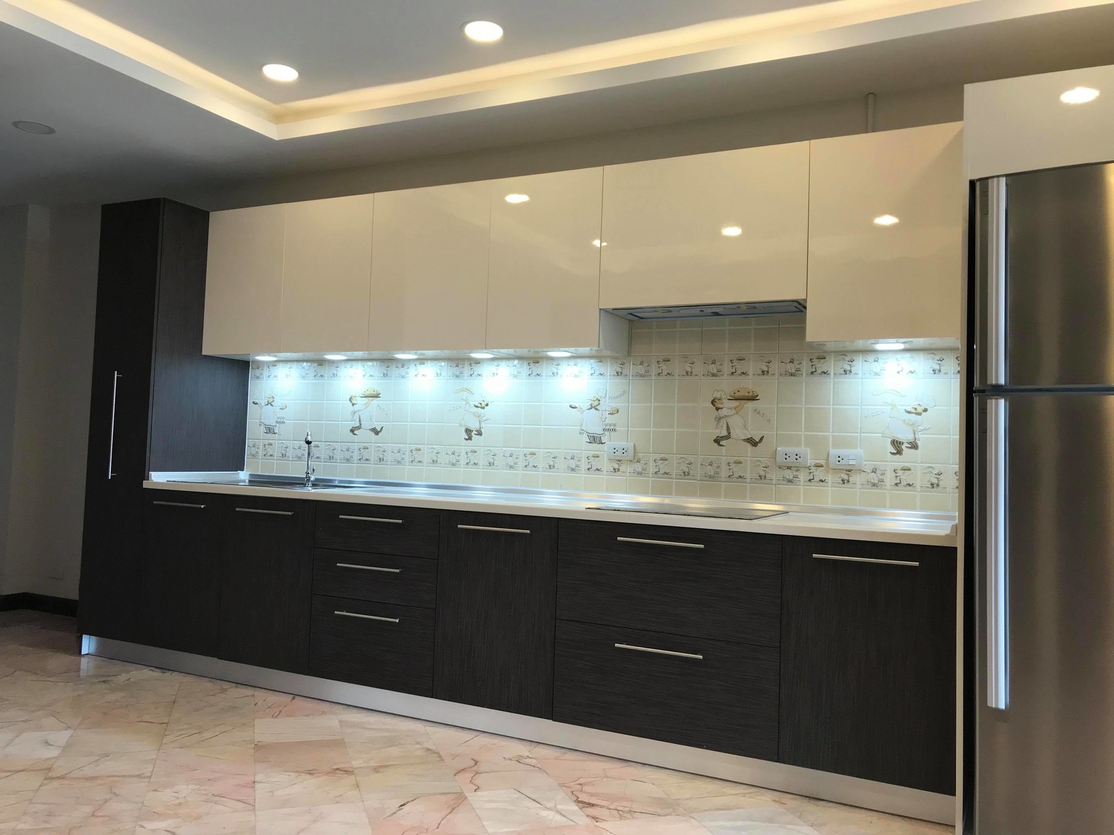 Two bedrum at thappraya road, Pattaya