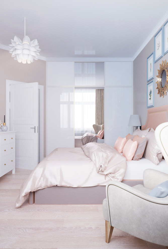 Квартира для молодой девушки в Санкт-Петербурге, 46 кв.м