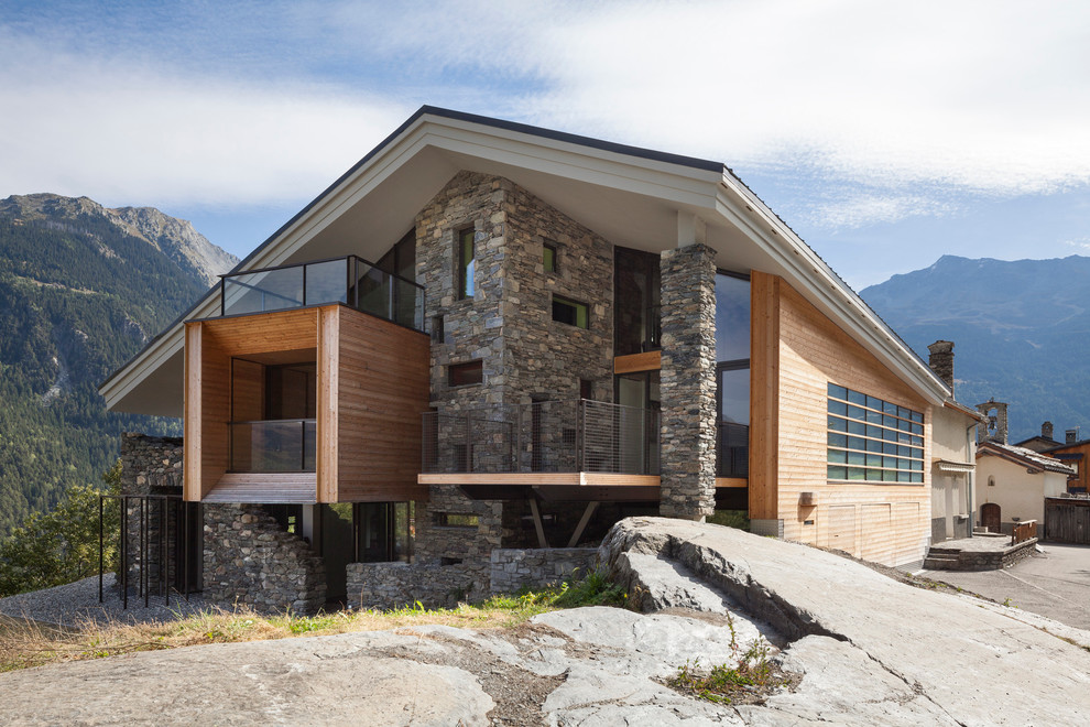 Mineral Lodge / Atelier d’Architecture Christian Girard | ArchDaily