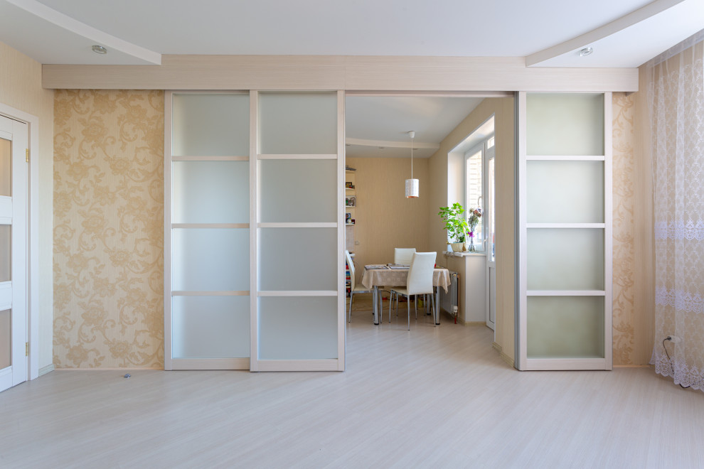 Разделение кухни с гостиной