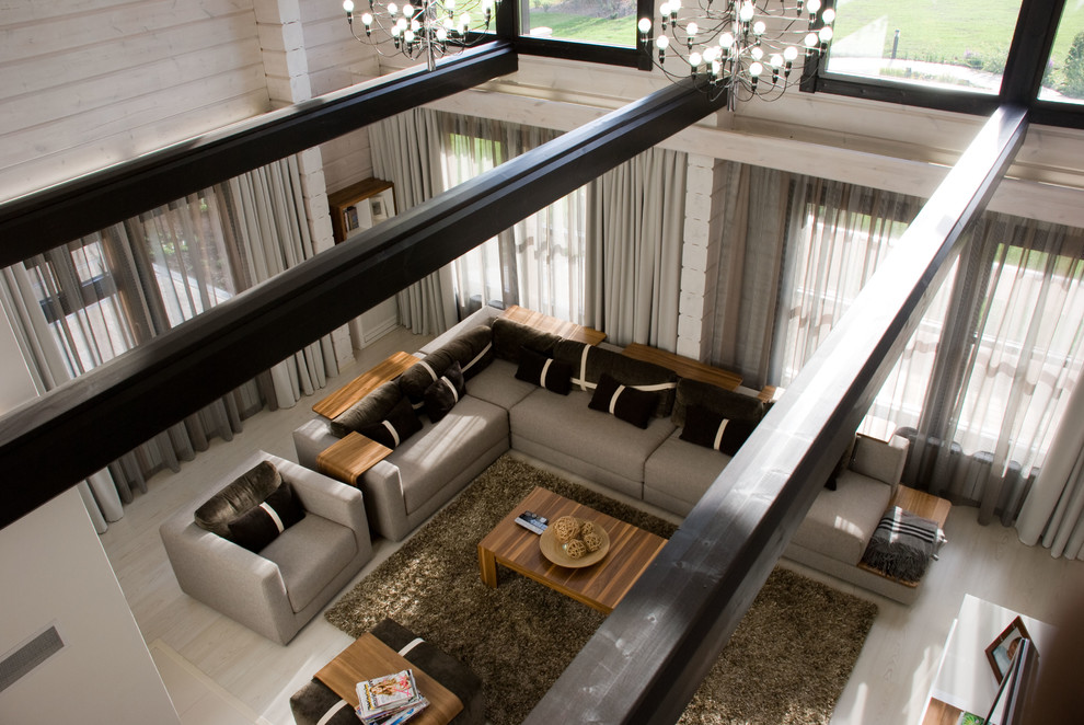 Деревянный коттедж " В зеркальном отражении"