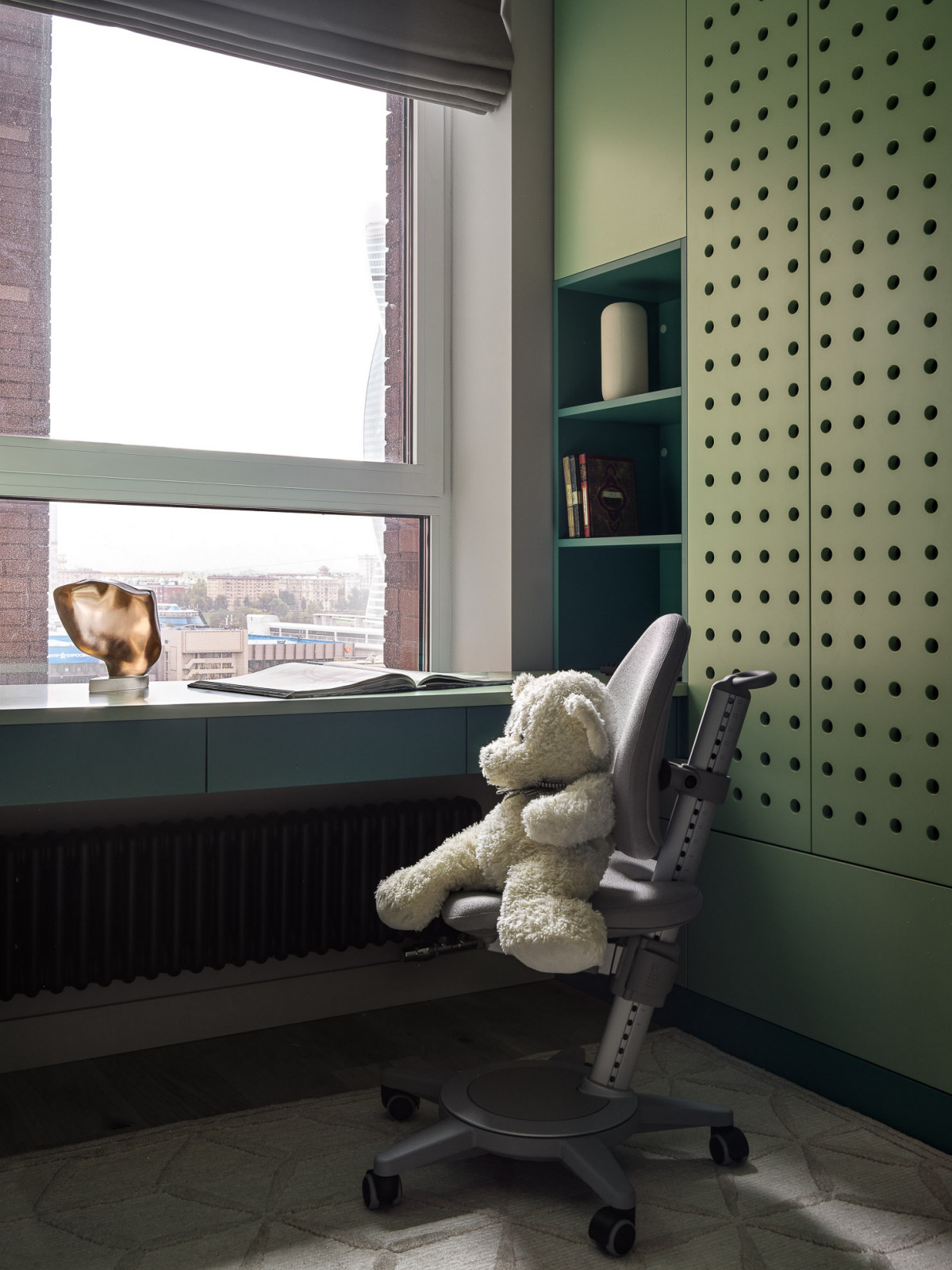 Две небанальные детские с одного объекта