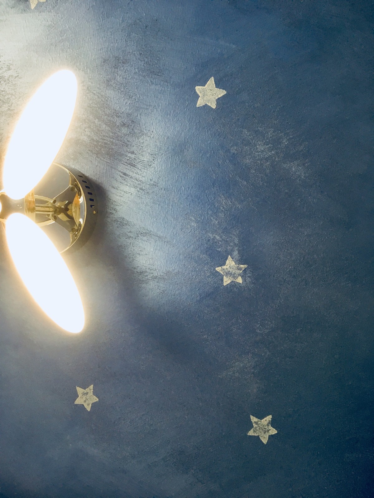 Декоративные краски и штукатурки в интерьере