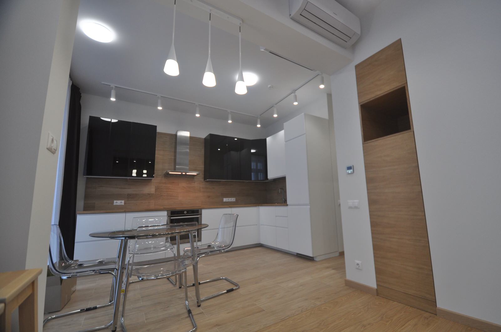 КВАРТИРА НА ИВАНОВСКОЙ