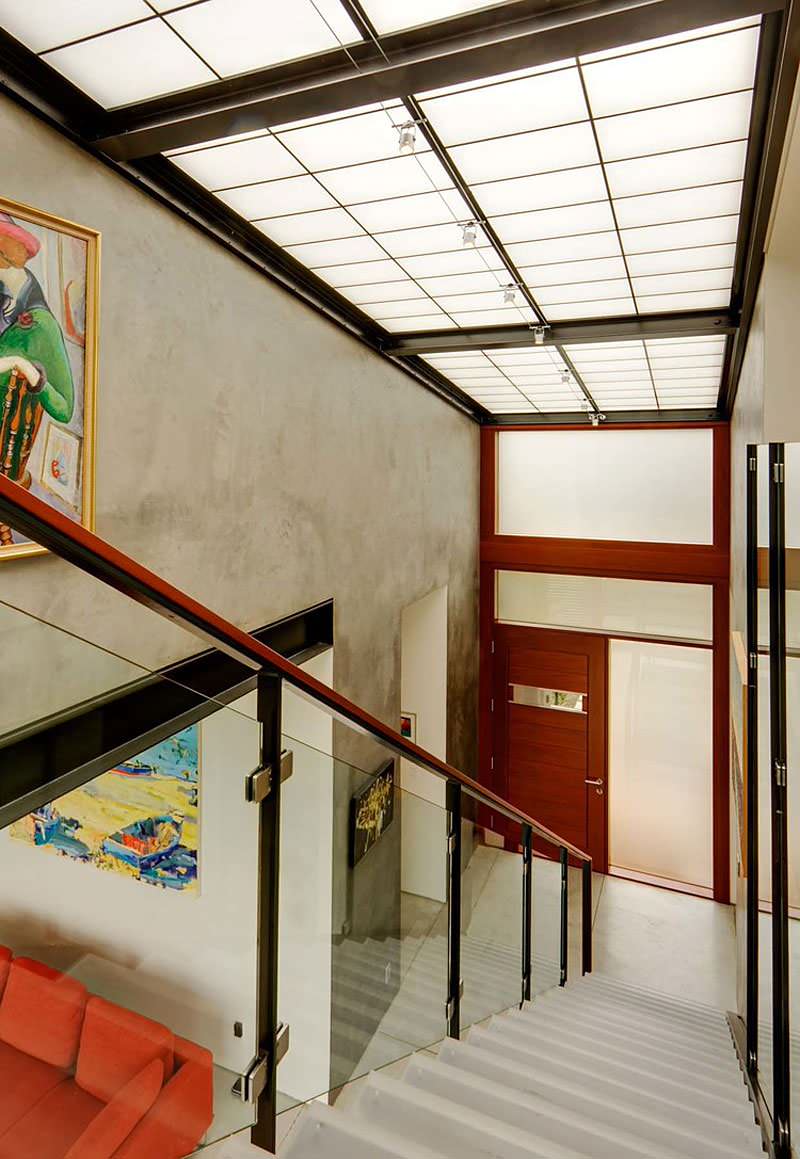 Стеклянные ограждения лестниц