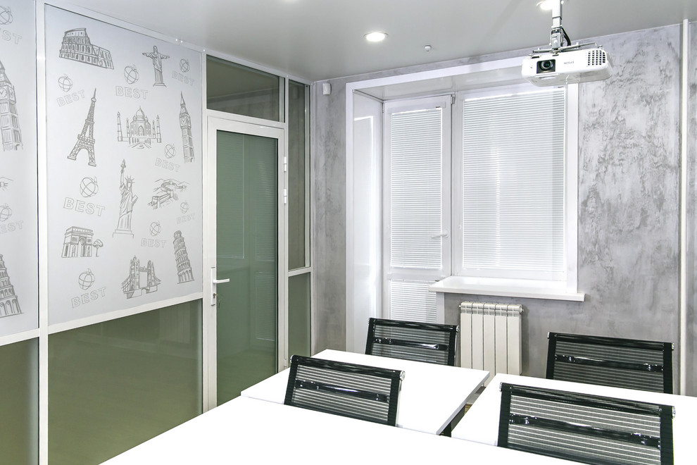 Система Изотра для школы иностранных языков "Бэст"