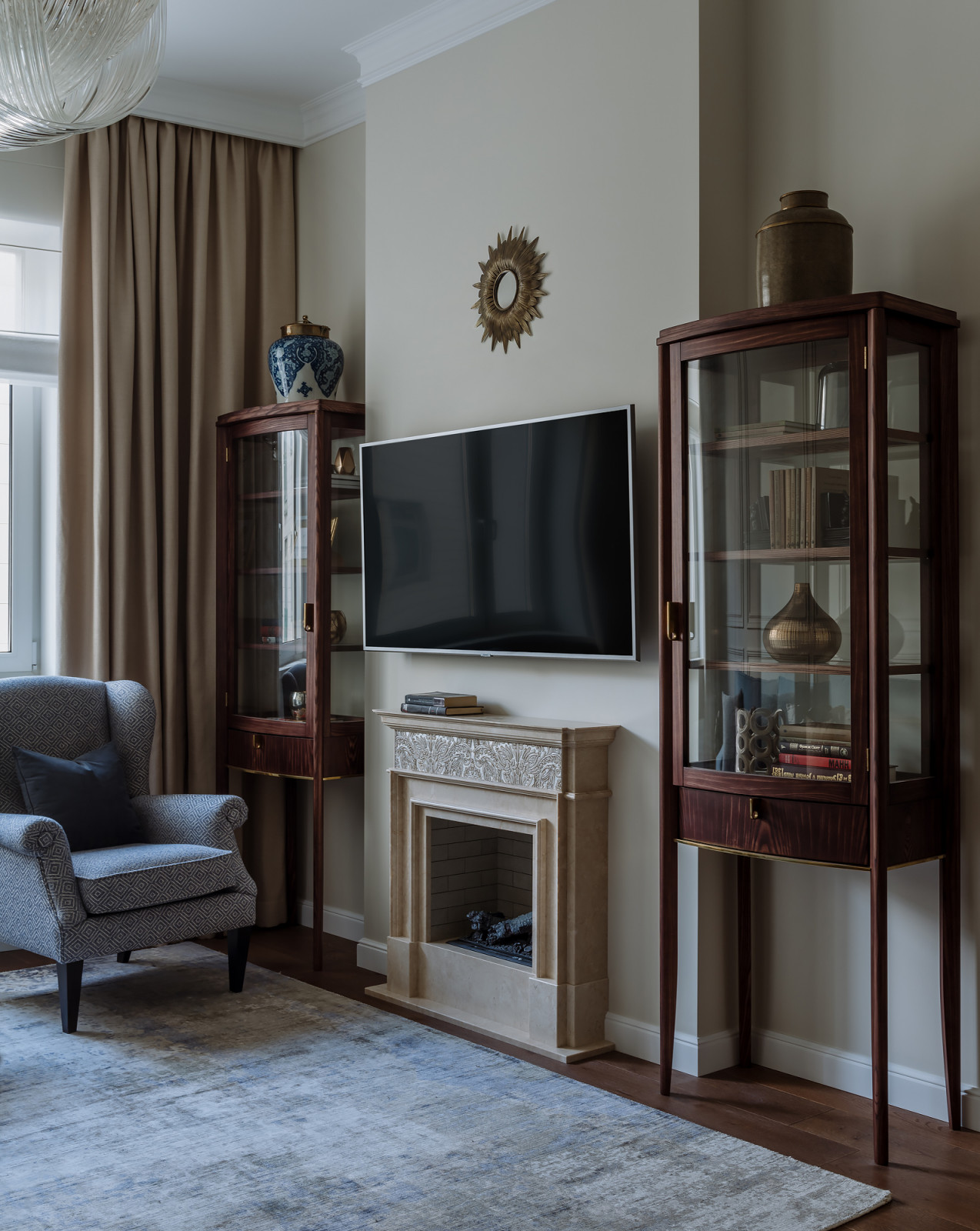 Обложка проекта: Пирамида