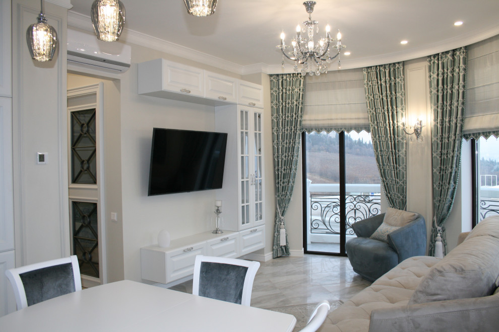 Белая неоклассика с оттенком морской волны