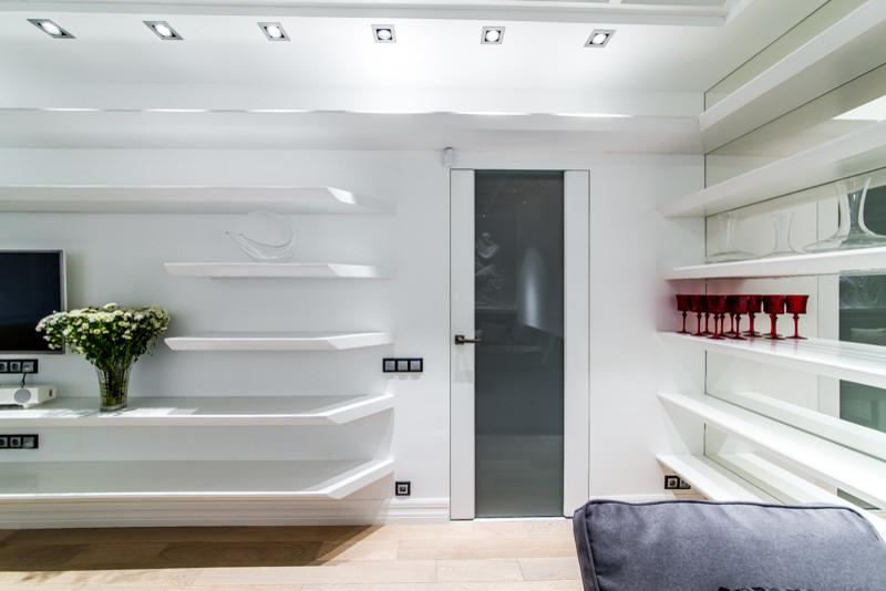 Квартирный вопрос. В греческом зале