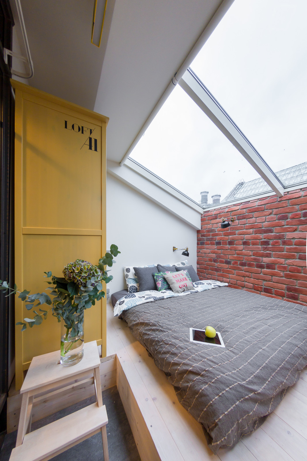 Лофт на Конюшенной