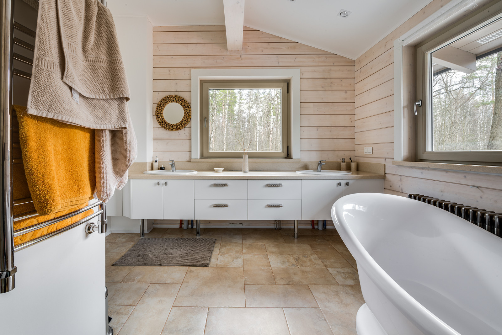 Дом в поселке Железнодорожник