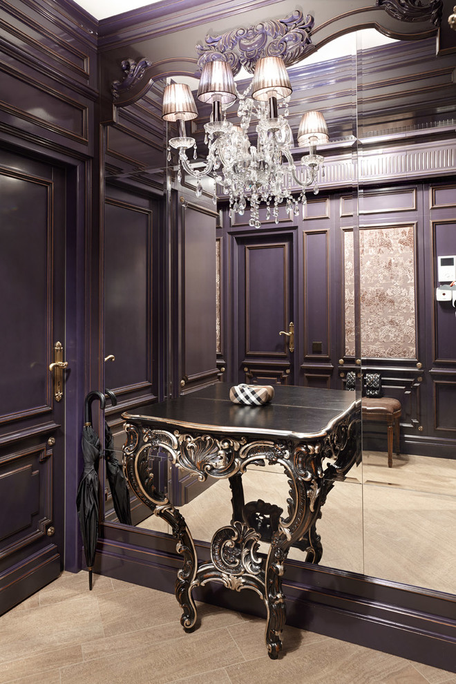 Холл в классическом стиле