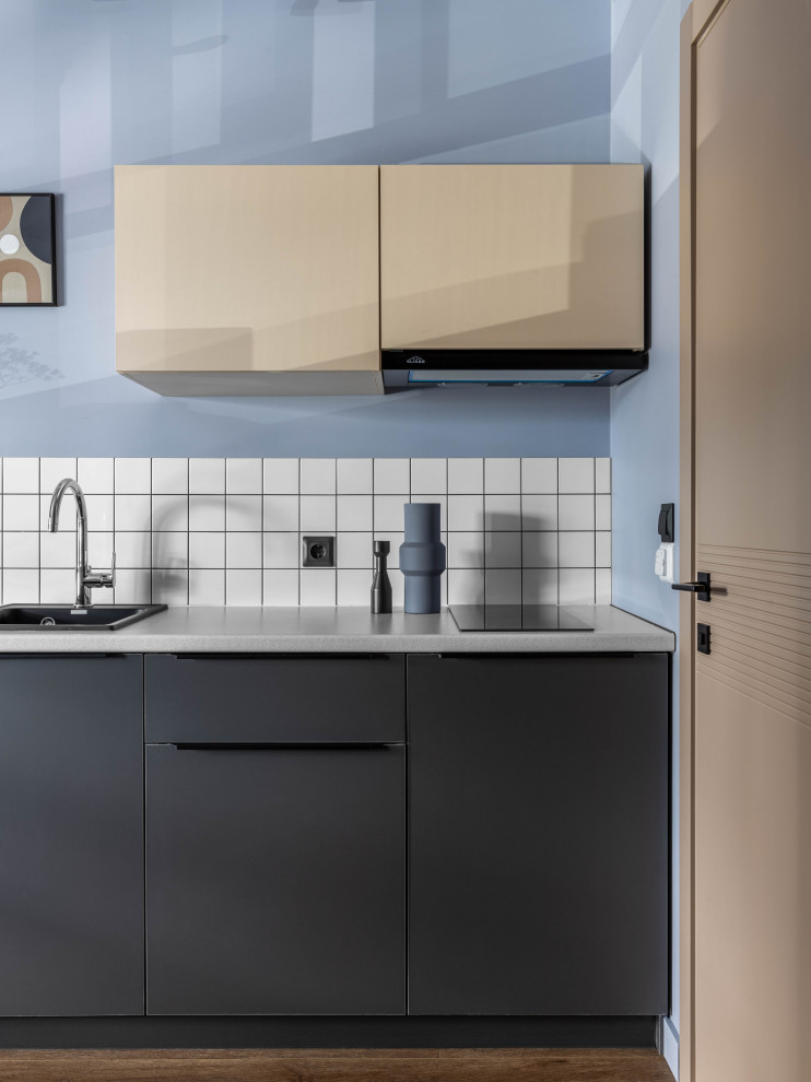 Студия 1. Вид на кухонный гарнитур