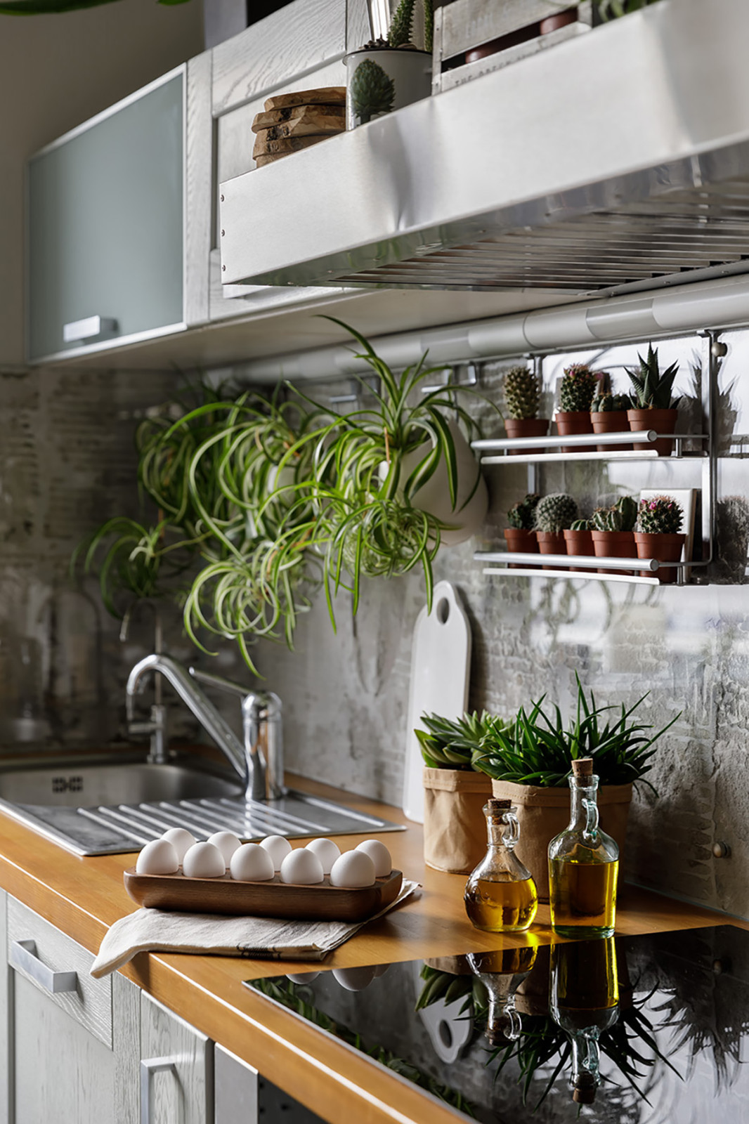 Кухня-гостиная в трехкомнатной квартире