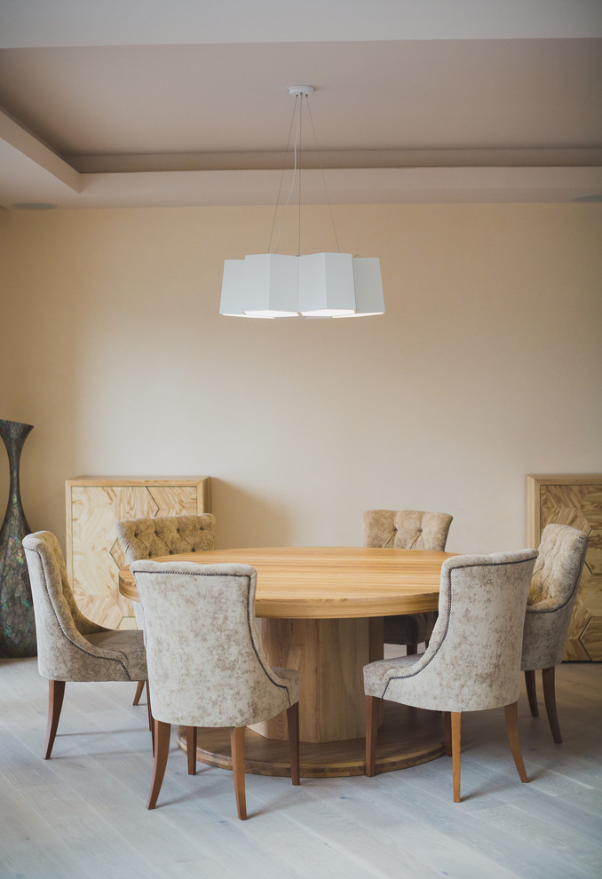 Комод и Стол