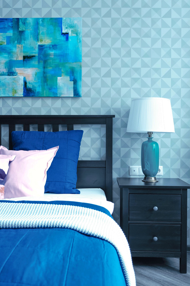 Двухкомнатная квартира для молодой девушки