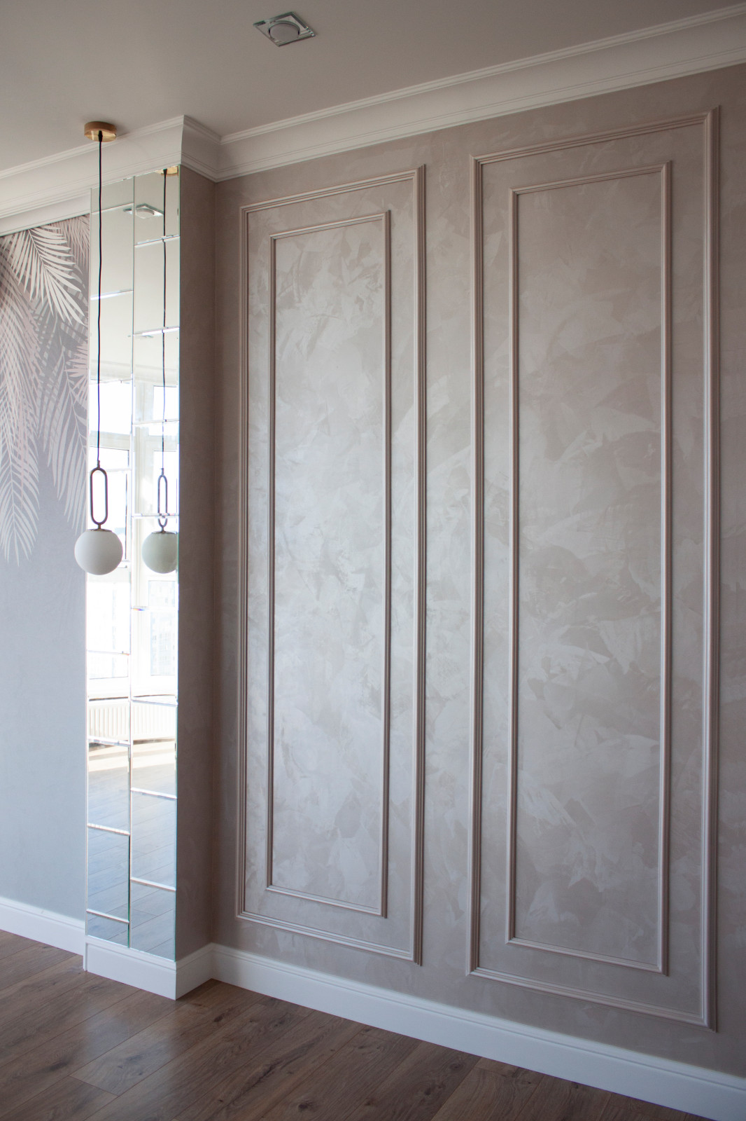 Двухкомнатная квартира в неоклассическом стиле