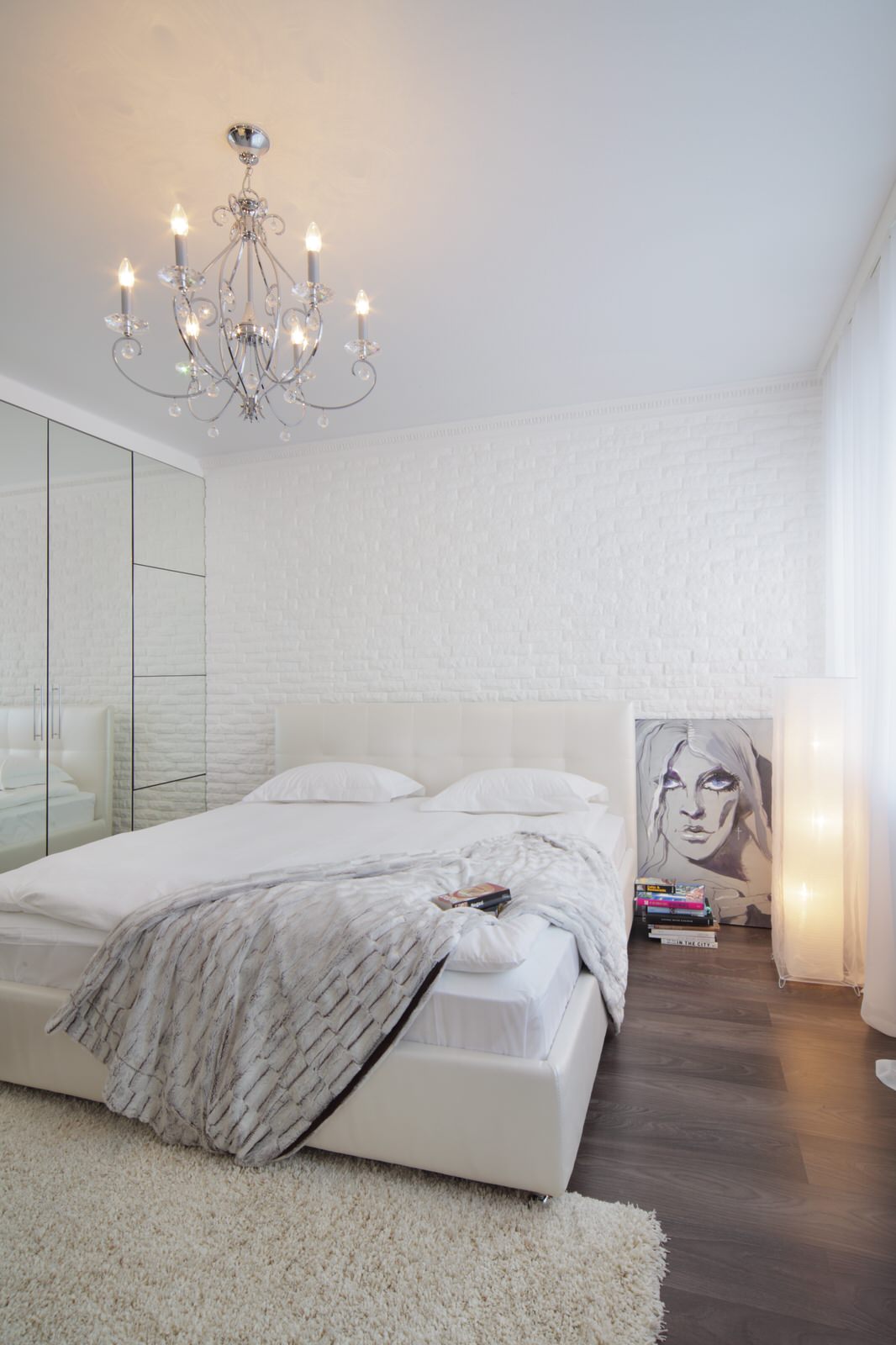 Белая квартира