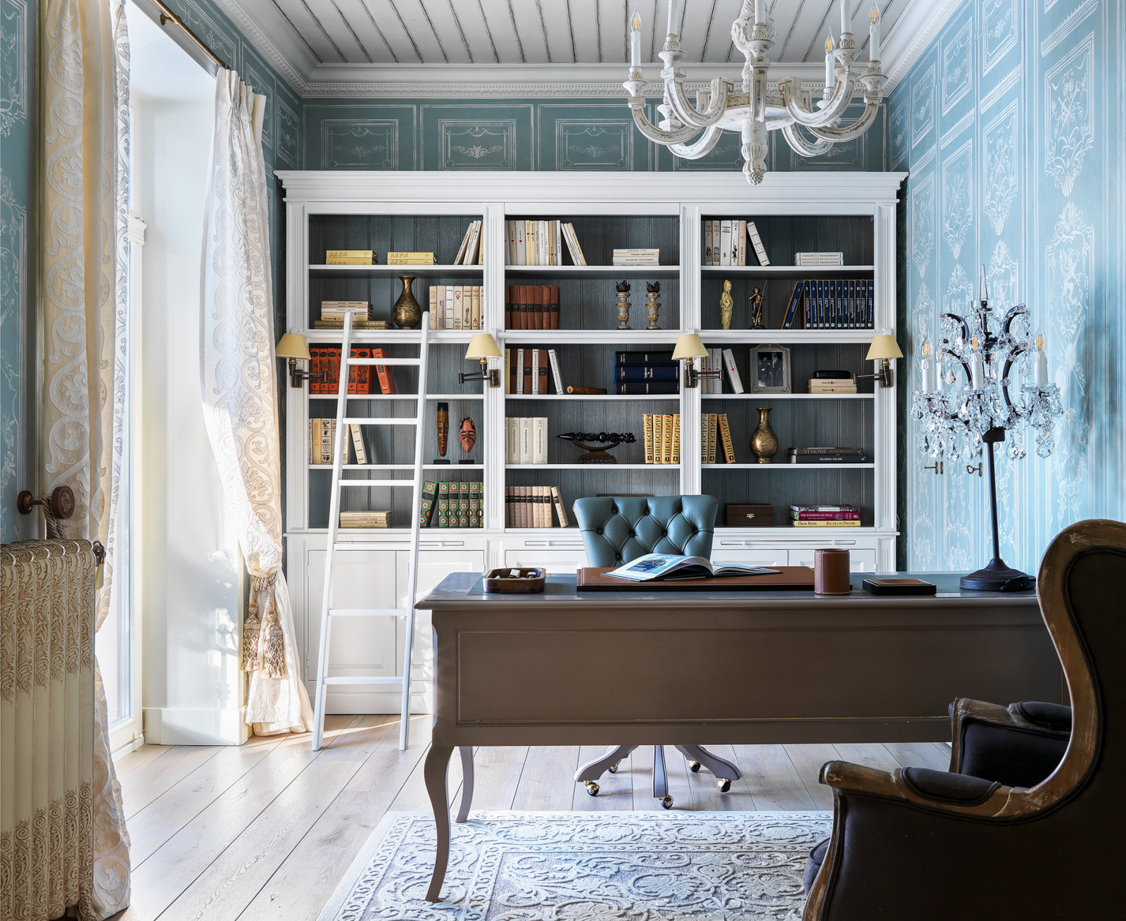 House with an overseas character