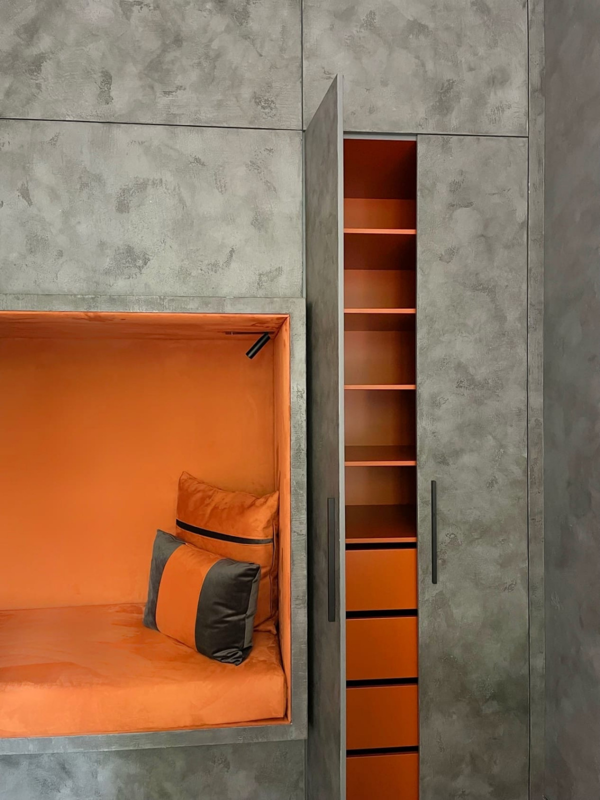 Кабинет и декоративная штукатурка Luxus Paint