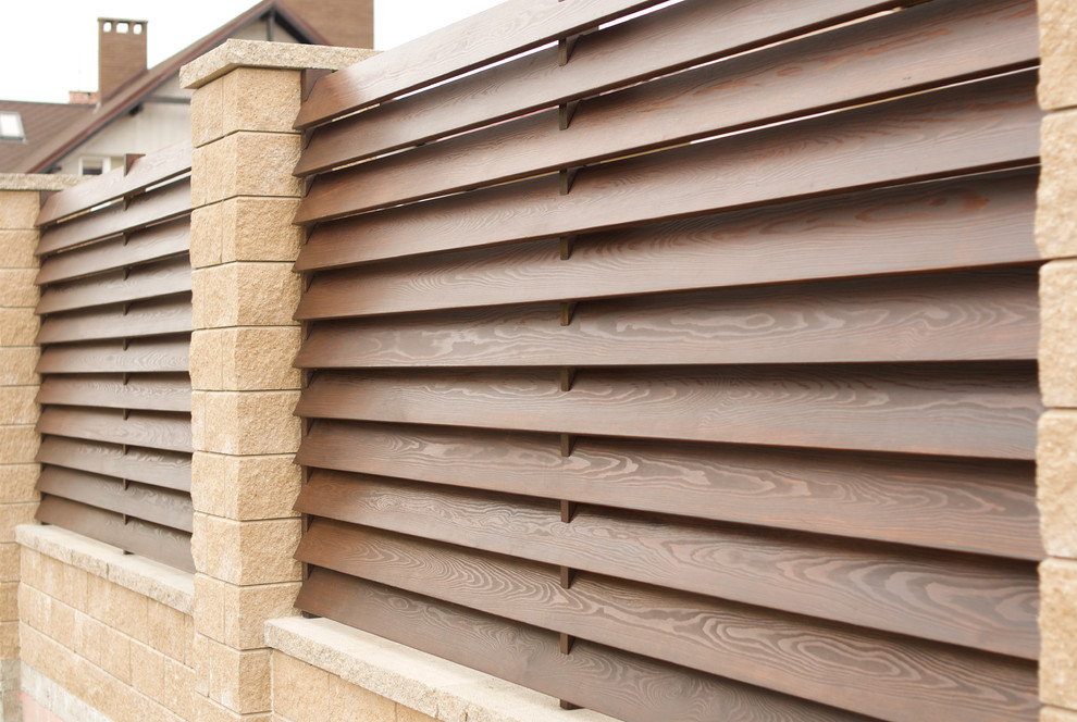 Горизонтальный деревянный забор "Baden-Baden"