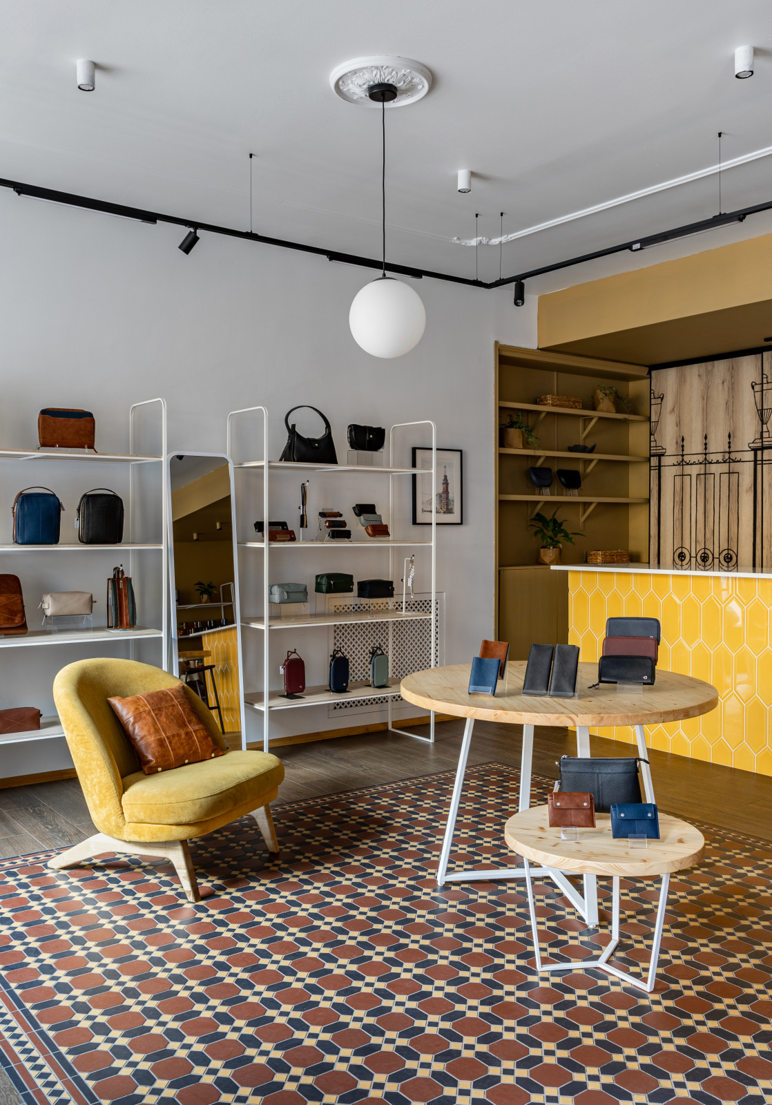 Магазин компании ВЕРФЬ, СПБ