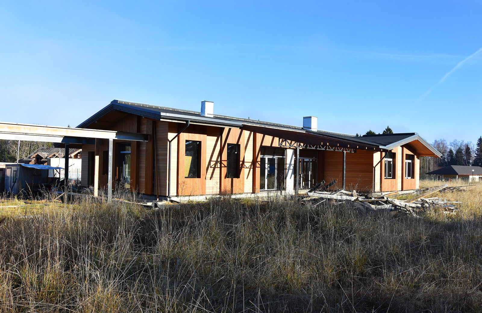 Одноэтажный жилой дом 250 м2