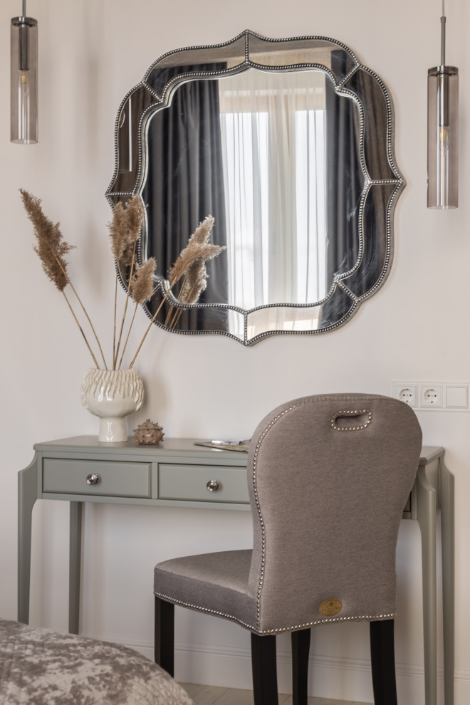 Четырехкомнатная квартира в стиле неоклассика 164 м2