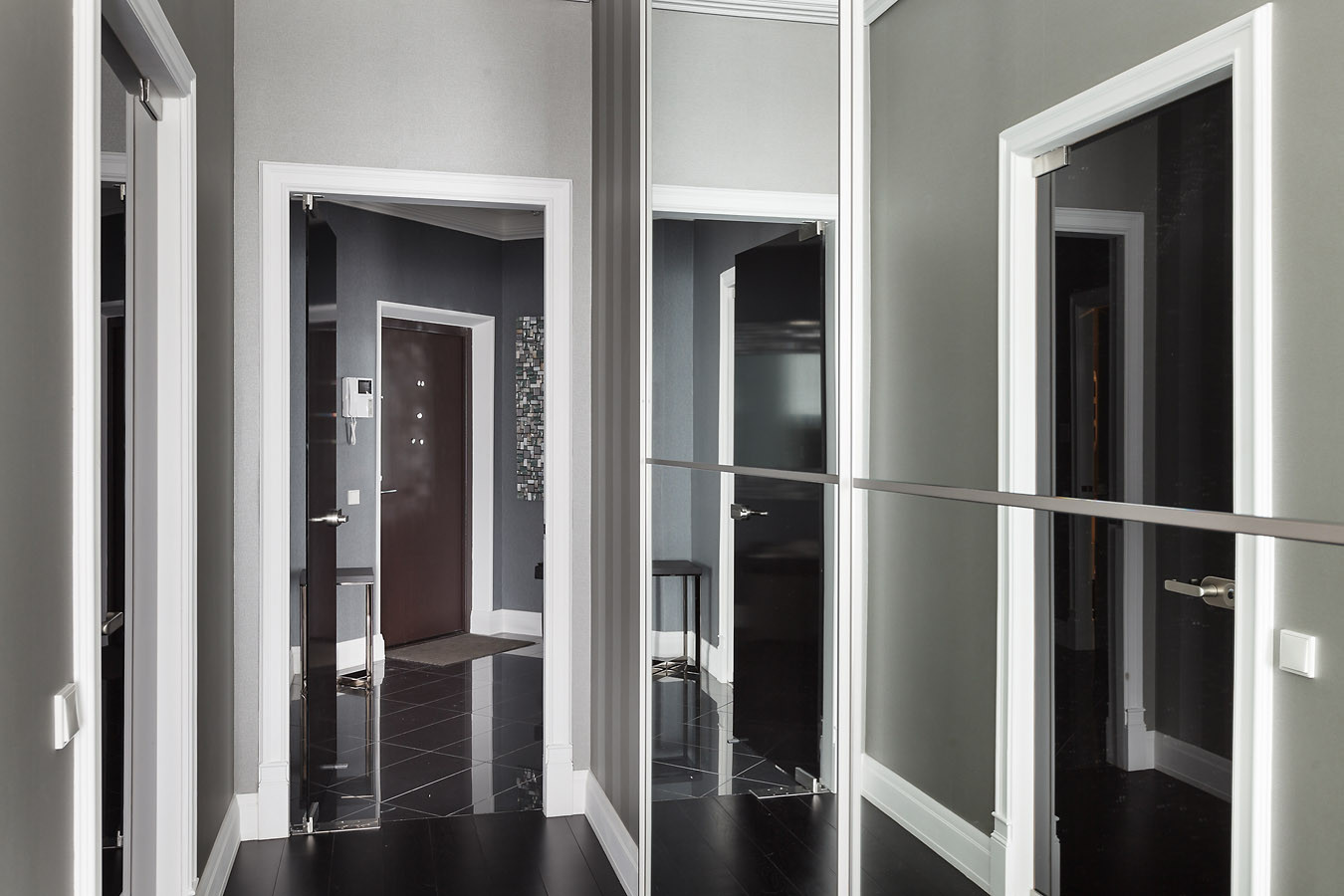 Квартира на Петровском пр.