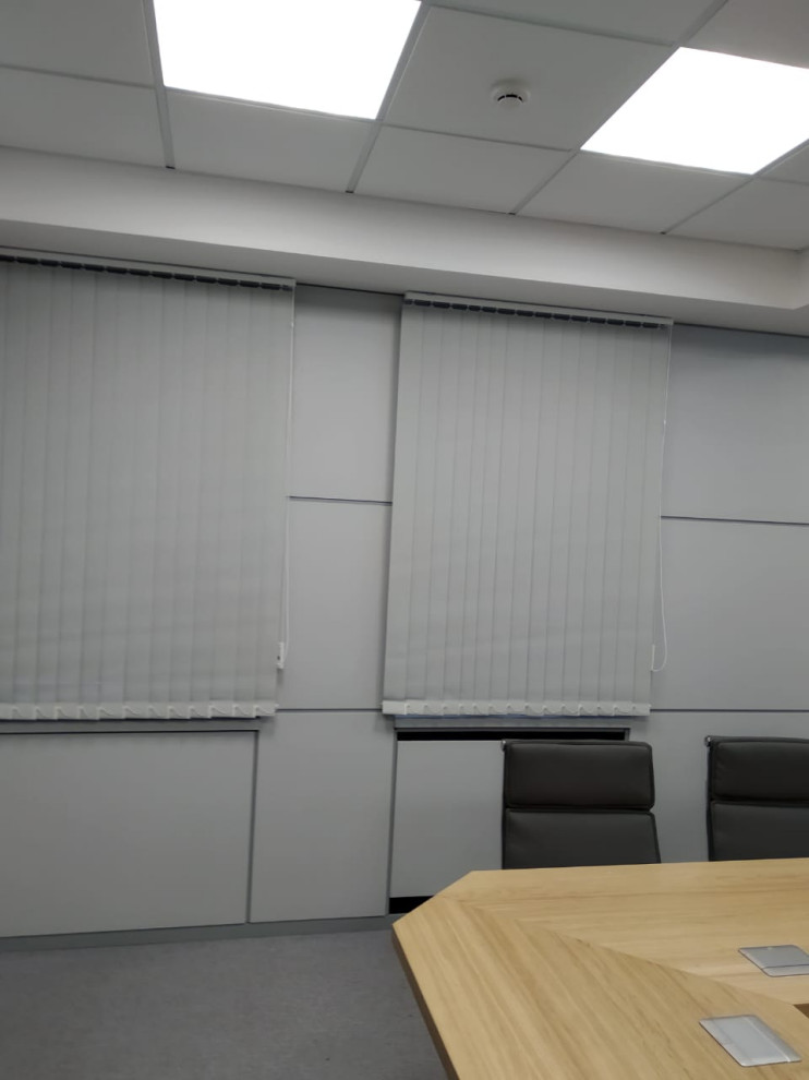 Обложка проекта: Зал переговоров