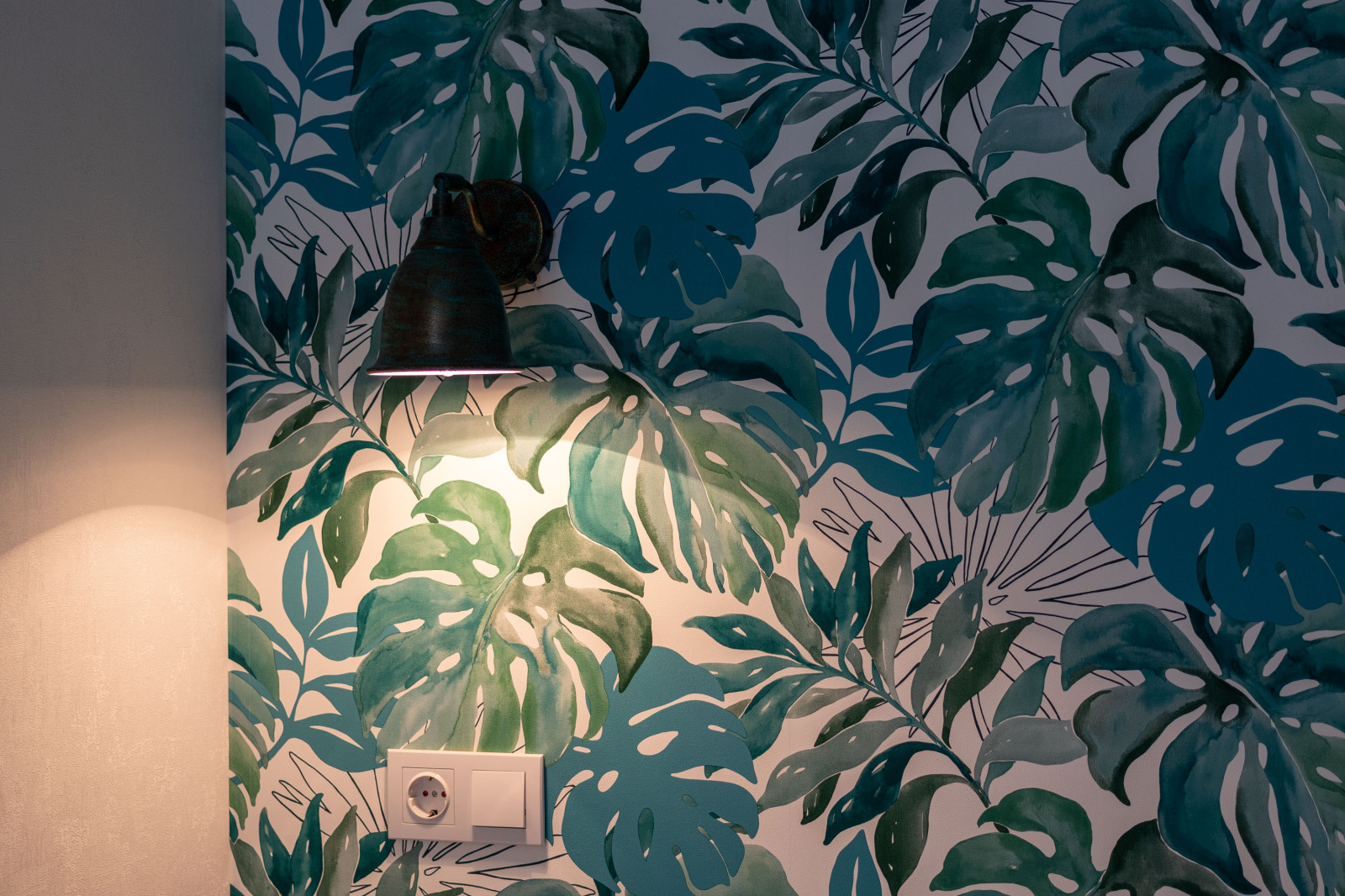 Обложка проекта: Преображение хрущёвки в современную студию