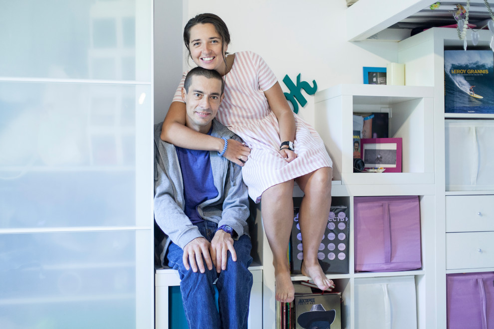 Небольшая, уютная квартира-студия.