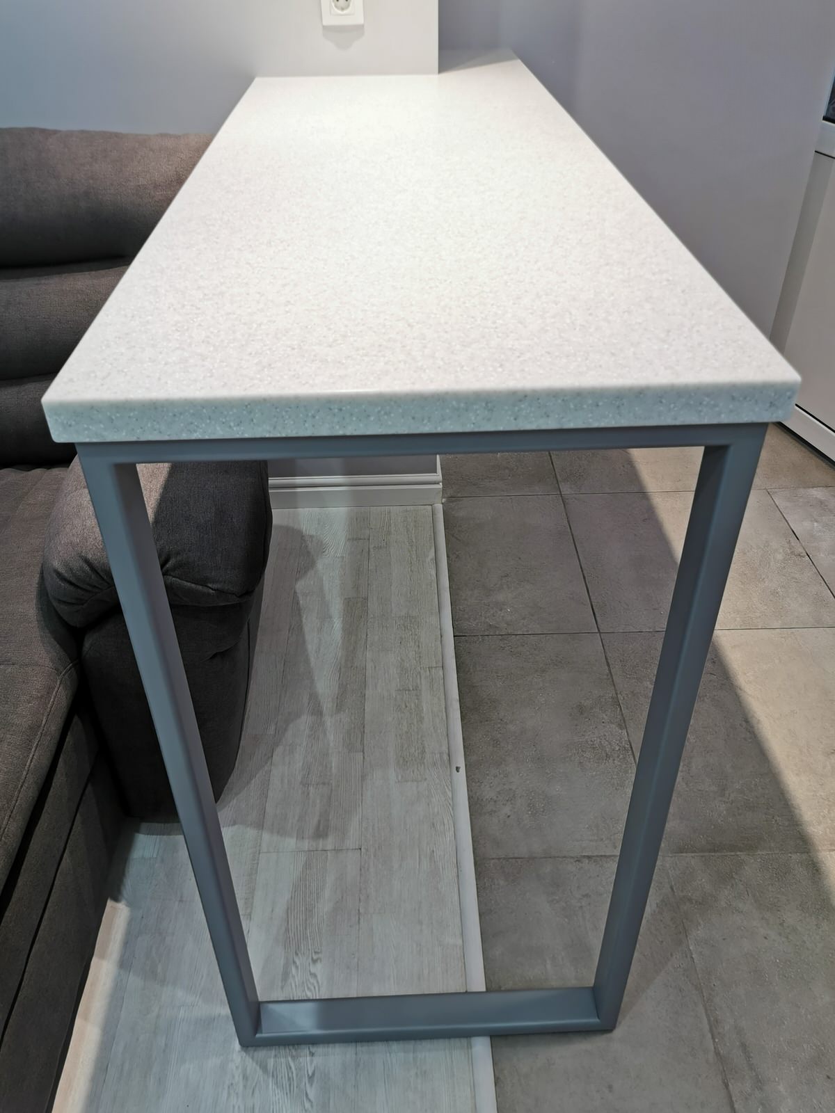 Современная кухня ЖК Мелодия леса