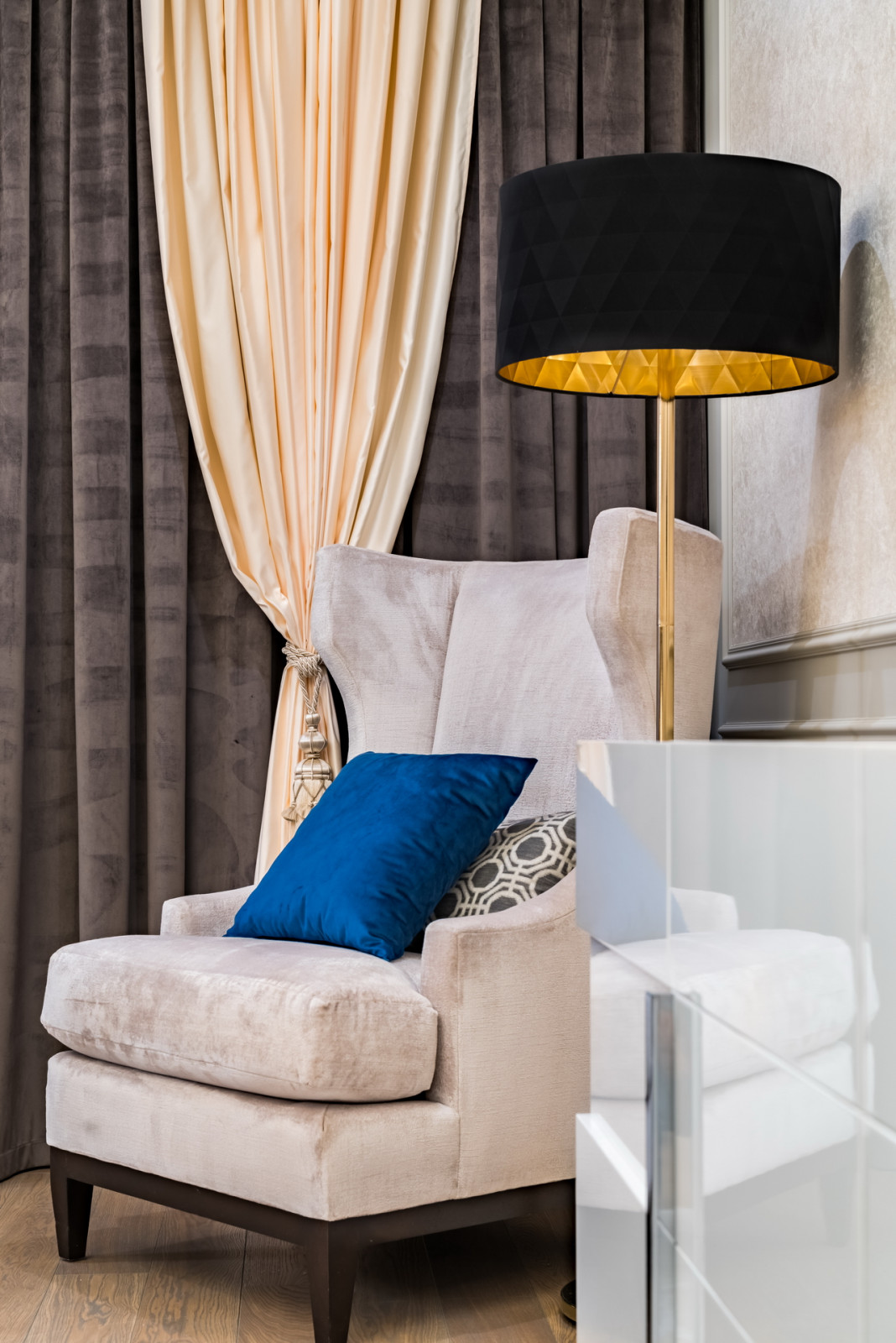 Квартира в жк "Парадный квартал"