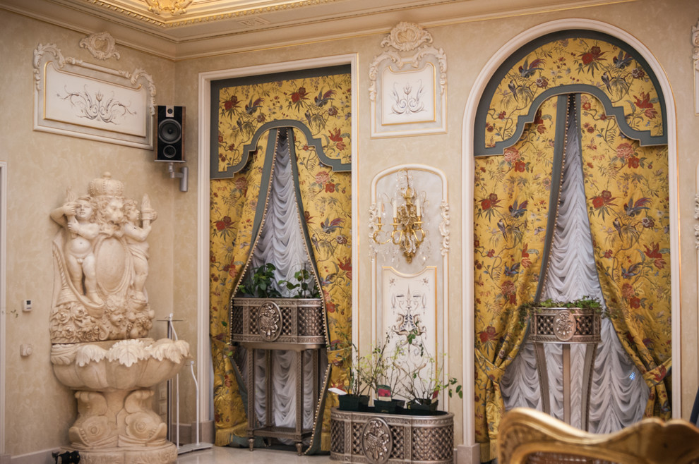 Портьеры в классический интерьер