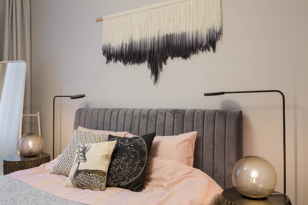 Зефирно-розовый скандинавский