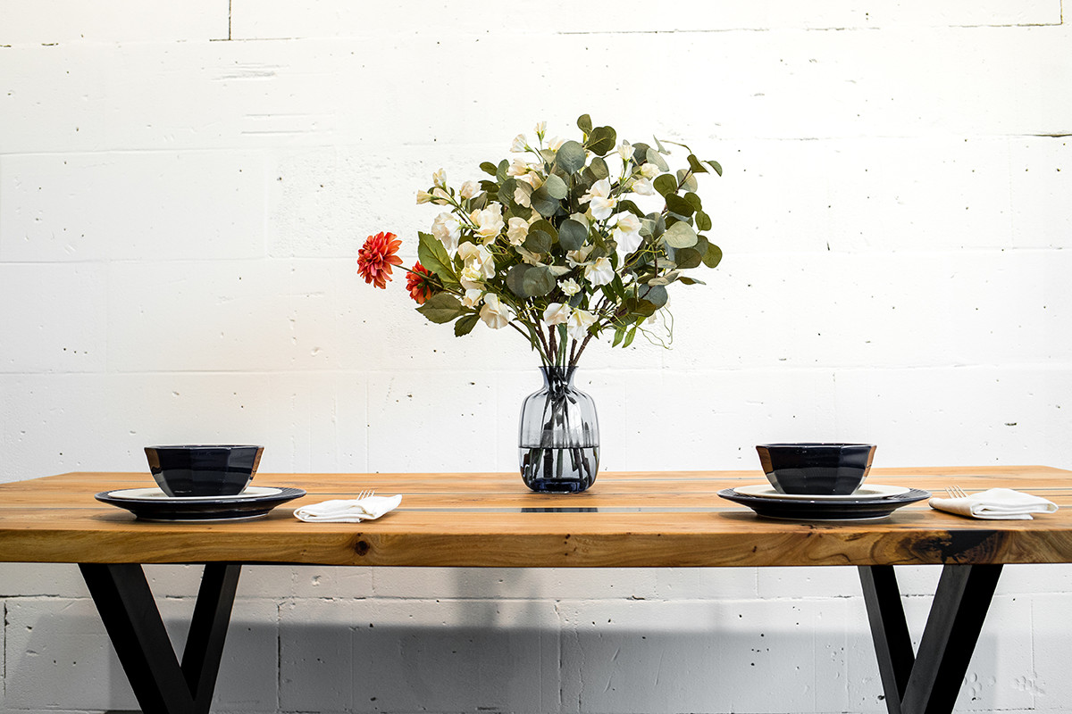 Стол Анабелла