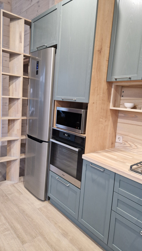 Обложка проекта: кухня SKANDIKA в скандинавском стиле из массива и шпона ясеня оливы.