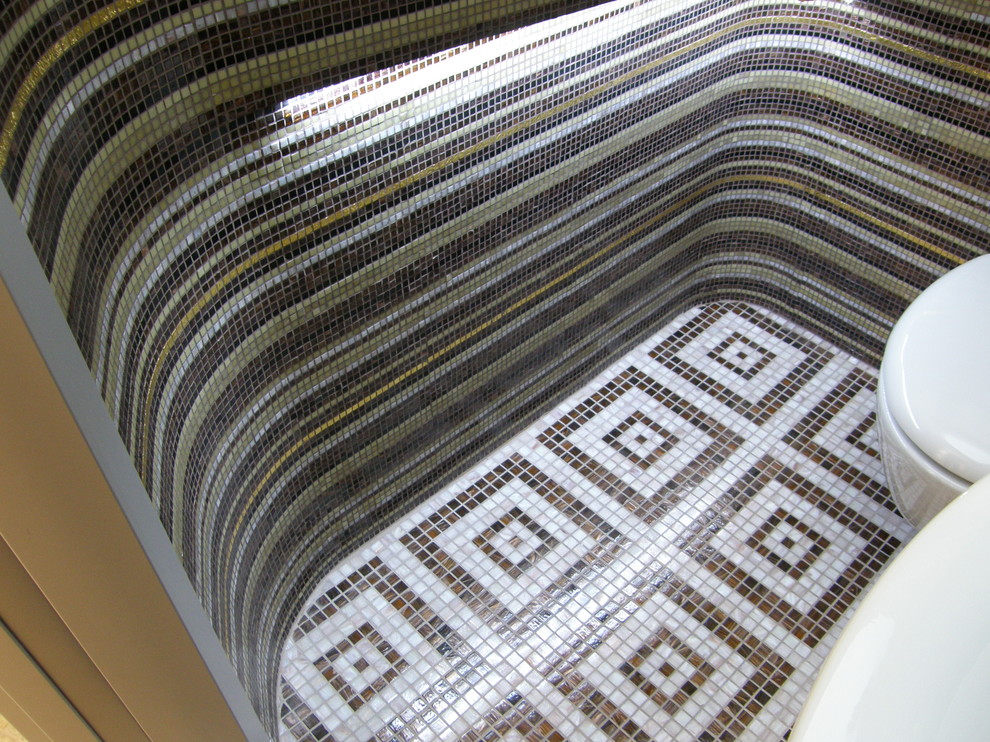 Зал бассейна