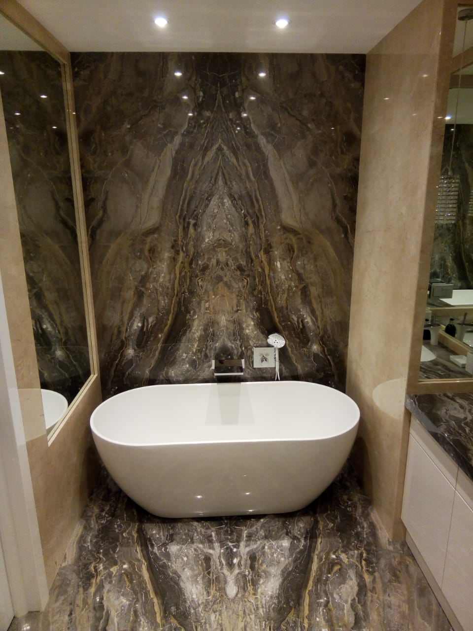 Обложка проекта: Облицовка ванной комнаты