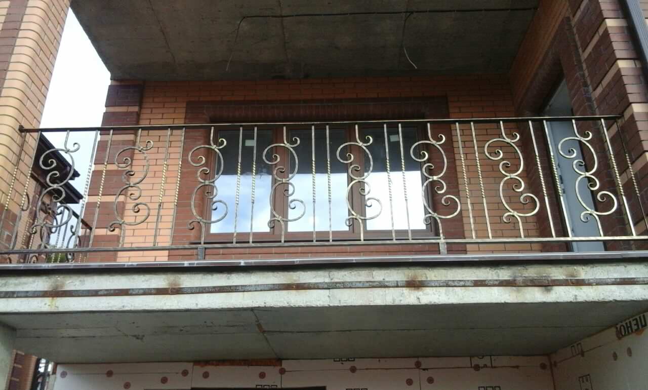 Кованые балконы