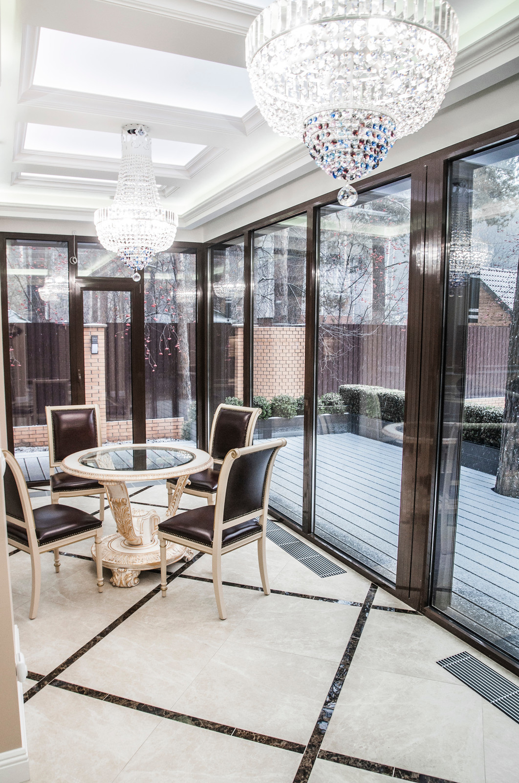 Двухэтажный коттедж