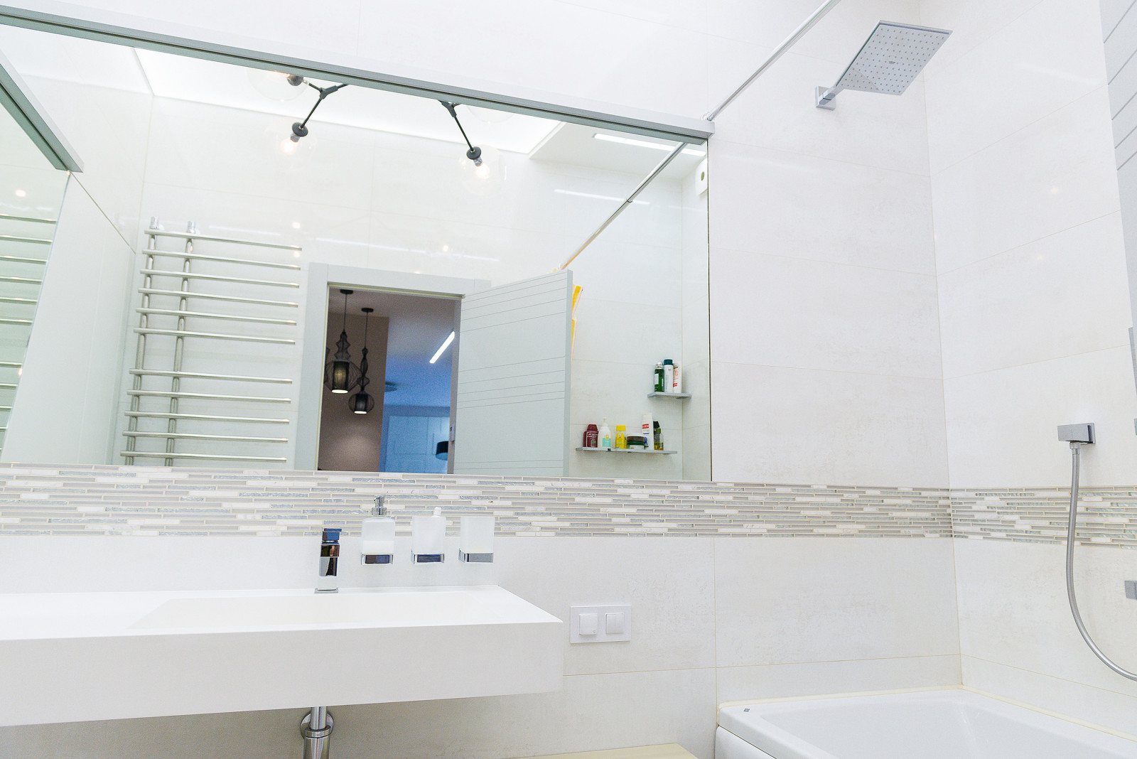 кв. у м. Площадь Мужества  - Современный Минимализм