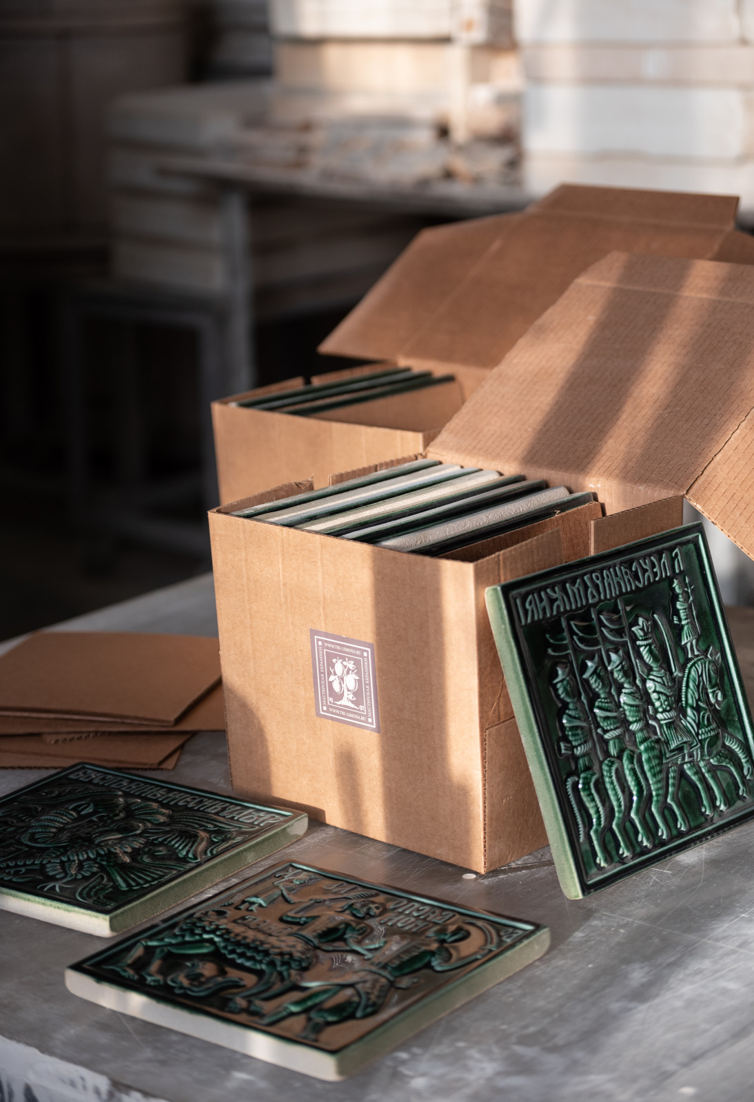 Обложка проекта: "Три Лимона" производство керамики