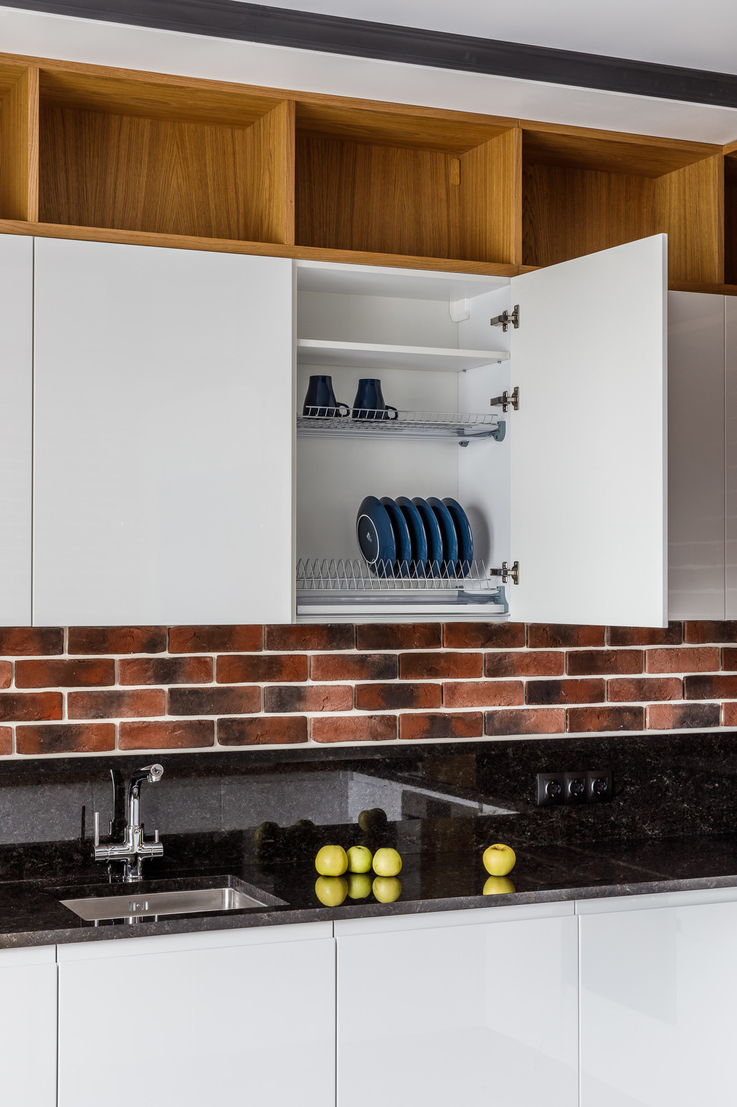 Кухонный гарнитур в стиле лофт