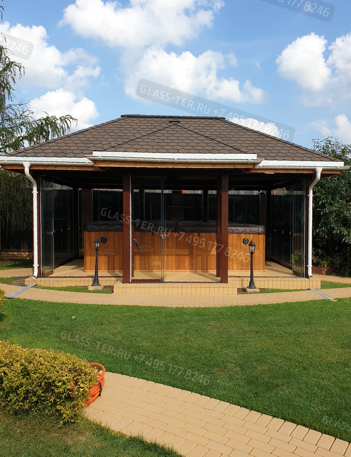 Остекление беседки