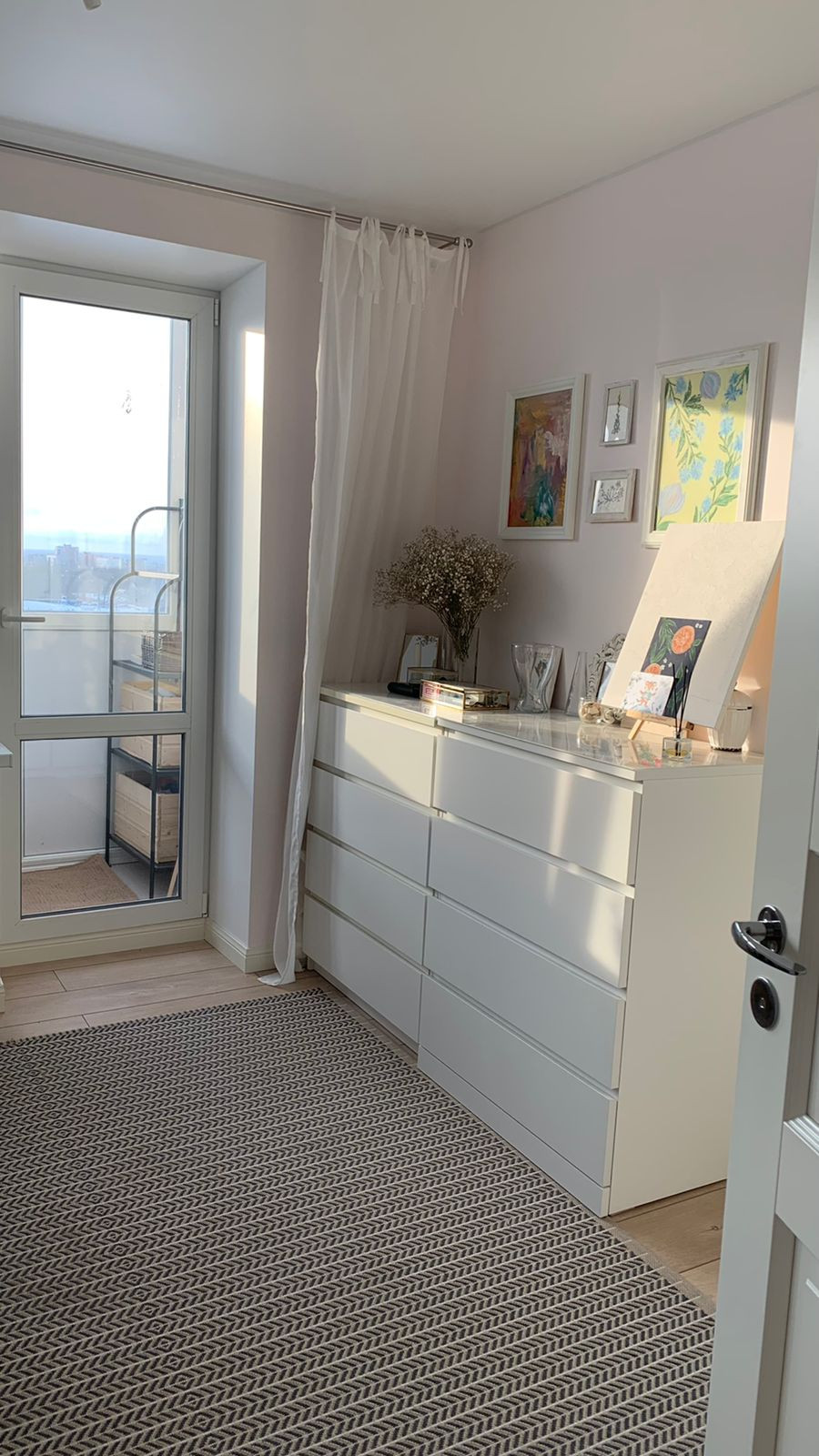 Кабинет Яркий Сканди