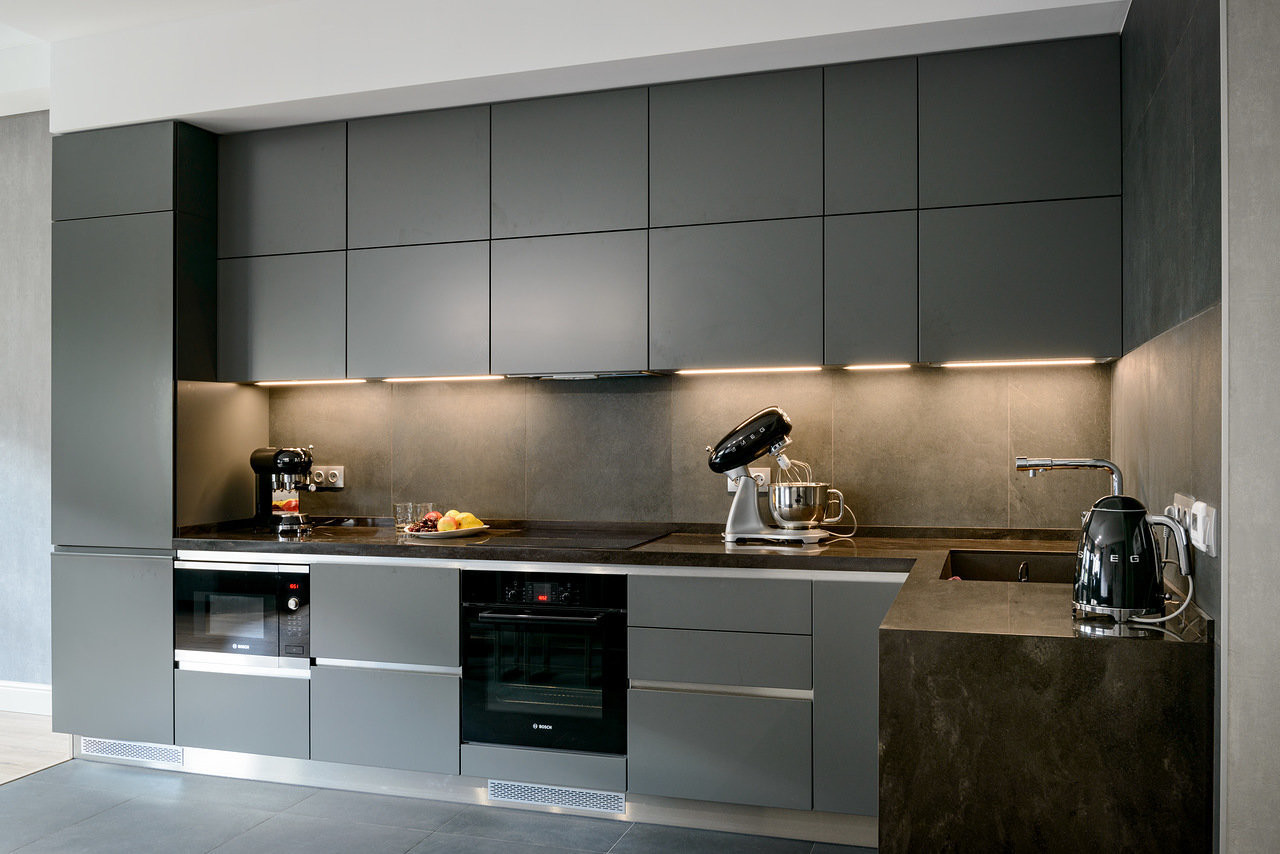 50 НЮАНСОВ СЕРОГО