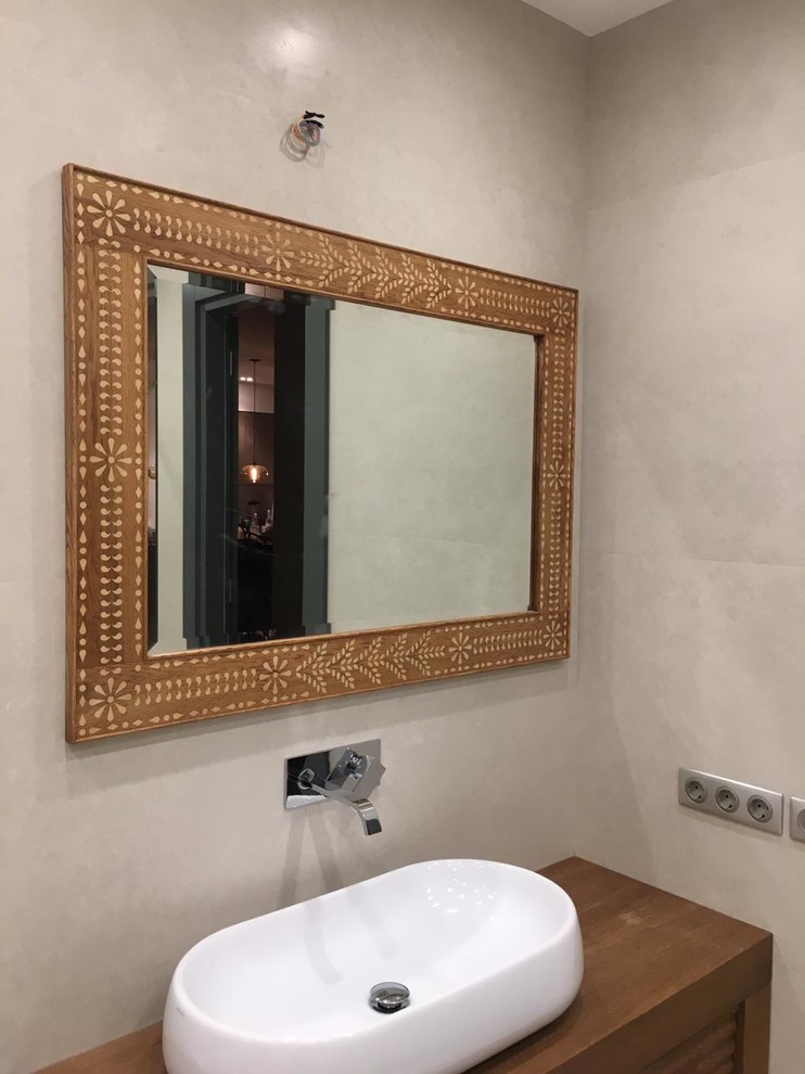 Зеркало с инкрустацией